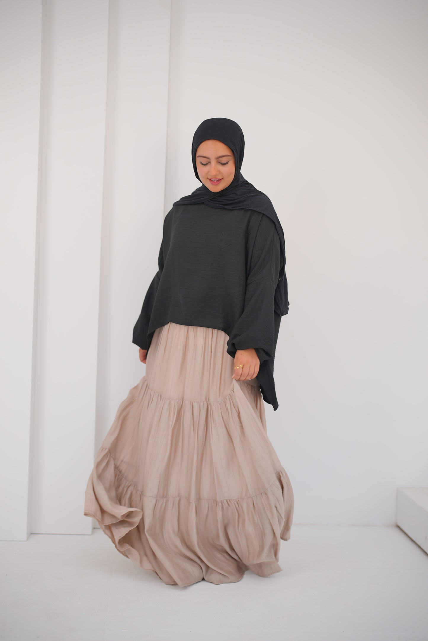 Galaxy Lined Skirt / Sandy Beige